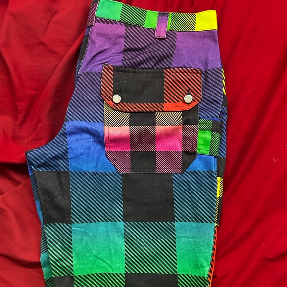 [NEW] MEN’S RAINBOW GINGHAM CARGO PANT SIZE 36 - Picture 3 of 6